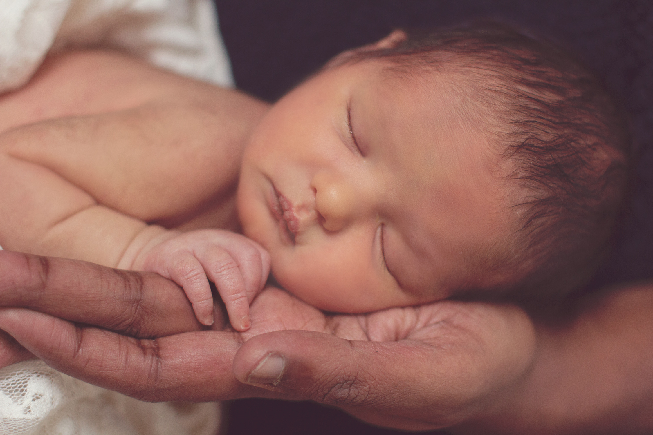 Chicago Newborn photograph, baby girl lifestyle newborn